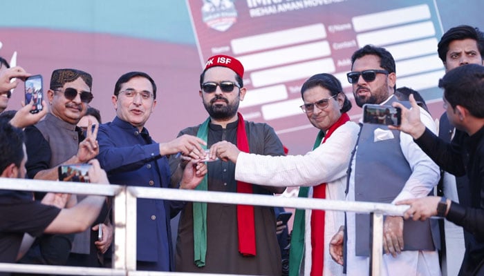 تصویر، سوشل میڈیا سہیل آفریدی