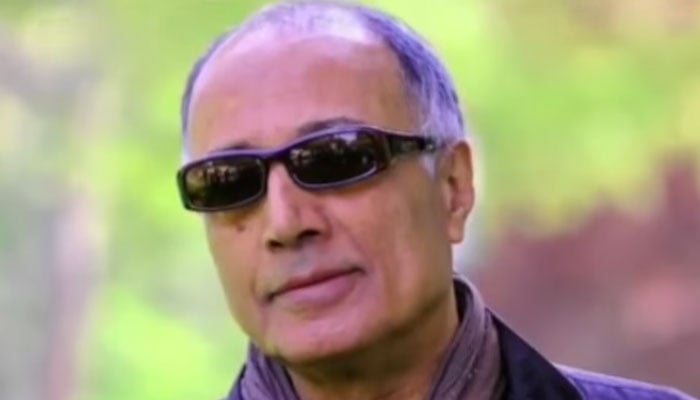 عباس کیارُستمی— فائل فوٹو