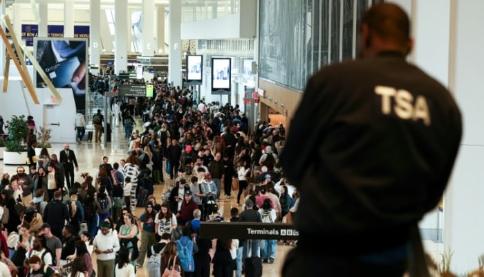 House Republicans block Senate deal, extending partial government shutdown