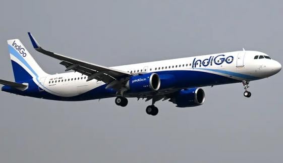 بھارتی نجی ایئر لائن کے طیارے کا دوران پرواز انجن فیل ہو گیا