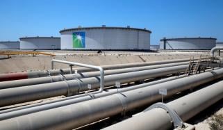 آبنائے ہرمز بحران: کیا سعودی، اماراتی اور عراقی پائپ لائنز عالمی تیل سپلائی بچا سکتی ہیں؟