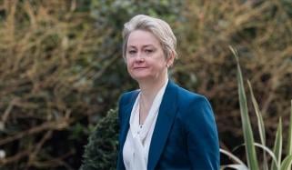 ایران عالمی معیشت کو یرغمال نہیں بنا سکتا، برطانوی وزیر خارجہ