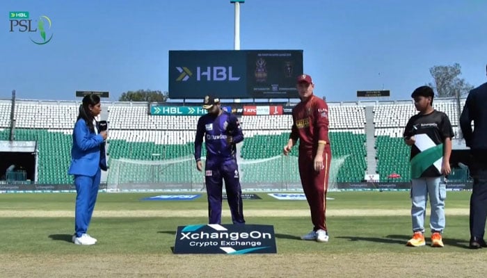 حیدرآباد کنگزمین اور کوئٹہ گلیڈی ایٹرز کا میچ جاری