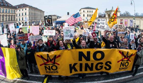 ایران جنگ کے خلاف دنیا بھر میں نو کنگز مظاہرے