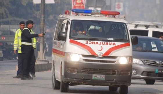 بنوں: حجرے کی چھت گرنے 3 افراد جاں بحق، 35 افراد زخمی