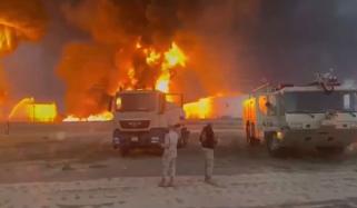 کویت کے انٹرنیشنل ایئرپورٹ پر ڈرونز گرنے سے آگ بھڑک اٹھی