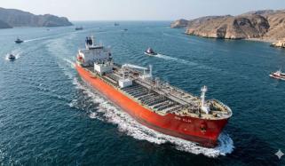 بھارت کے ایل پی جی کے 2 ٹینکر آبنائے ہرمز سے گزرے