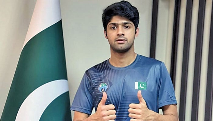 اوپٹیسیا چیمپین شپ کوارٹر فائنل کھیل کر نور زمان کی رینکنگ تین درجہ بہتر ہوگئی - فوٹو: فائل