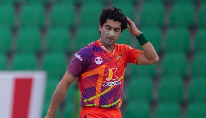 سینٹرل کنٹریکٹ کی خلاف ورزی، نسیم شاہ پر 2 کروڑ روپے جرمانہ عائد