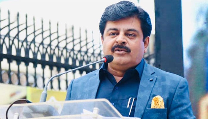 وزیرِ تعلیم سندھ سردار شاہ—فائل فوٹو