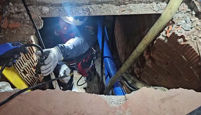 مراکش سے منشیات اسپین منتقل کرنے کیلئے بنائی گئی ریل ٹنل پکڑی گئی