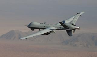 ایران کا وسطی اسرائیل پر میزائلوں سے حملہ، 30 ملین ڈالر کا ڈرون مار گرایا