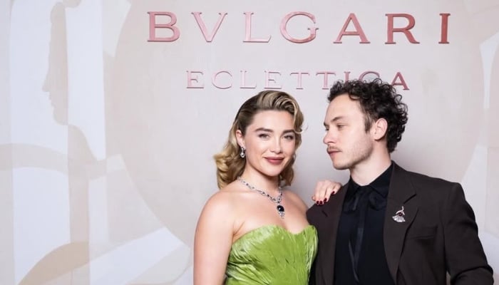 Florence Pugh launches his romance with Finn Cole in loved-up Instagram post