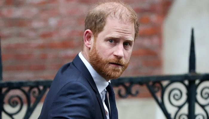 Prince Harrys flirty texts exposed as Dukes privacy case takes shocking turn