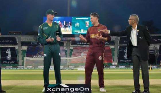 حیدرآباد کنگزمین کی ملتان سلطانز کیخلاف بیٹنگ 