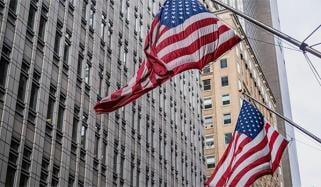 عراق میں امریکی سفارتخانے پر حملے، معلومات دینے والوں کیلئے لاکھوں ڈالر انعام کا اعلان