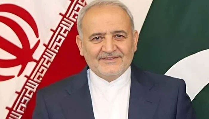 مذاکرات کرنا ہے تو فوجی کارروائیاں کیوں جاری ہیں؟ امیری مقدم