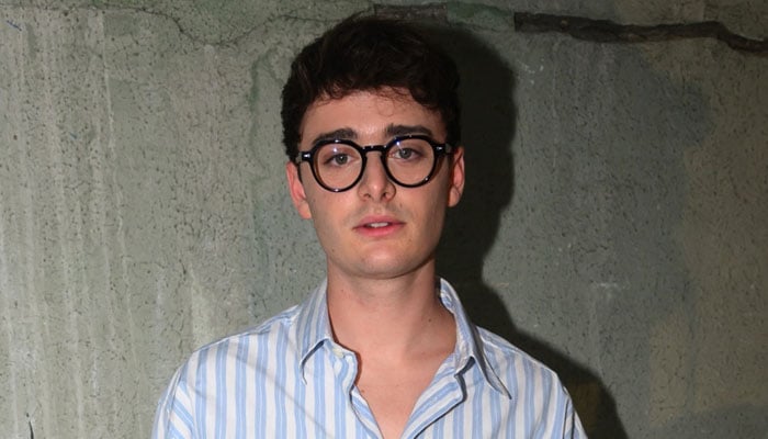 Noah Schnapp drops who hes dating years after bombshell reveal