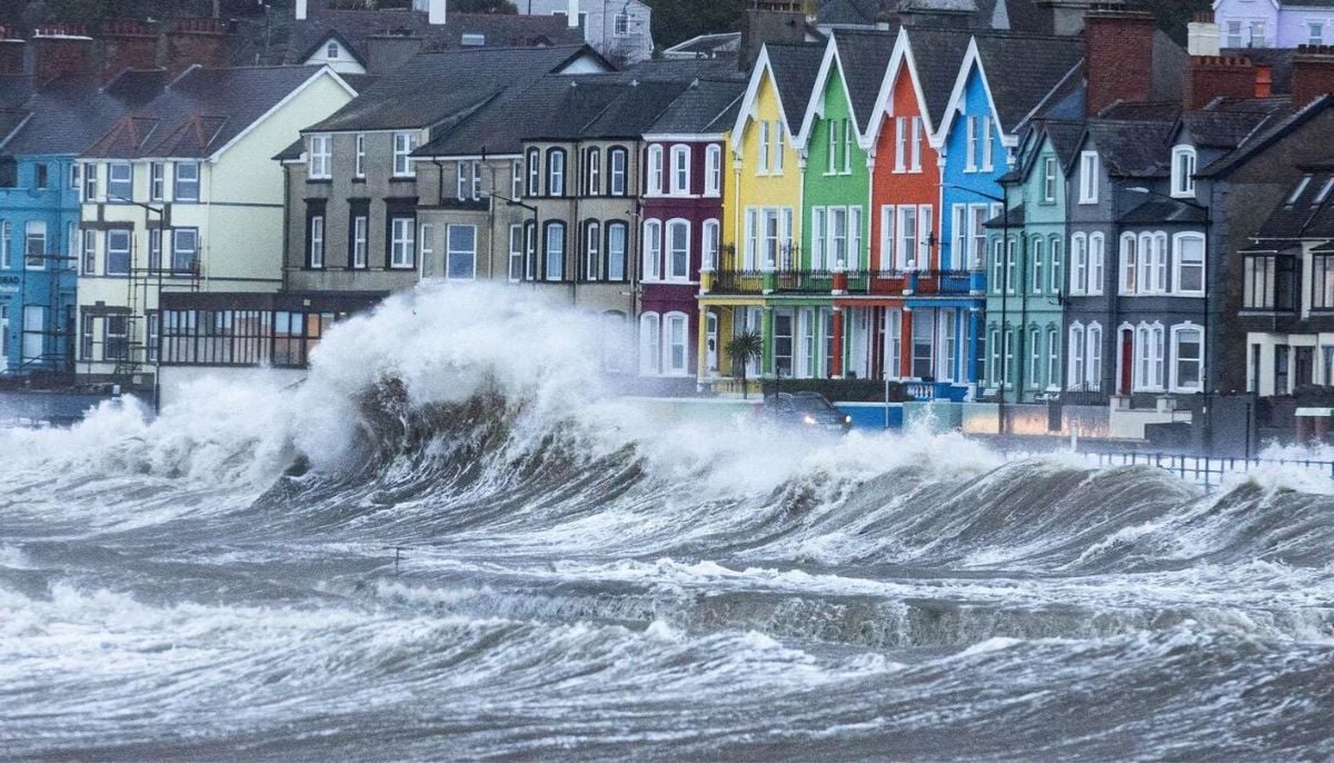 Storm Dave: UK weather warnings for 90mph winds and Easter blizzards