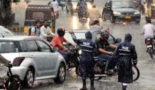 شدید بارشوں کے پیشِ نظر سندھ بھر میں پولیس ہائی الرٹ