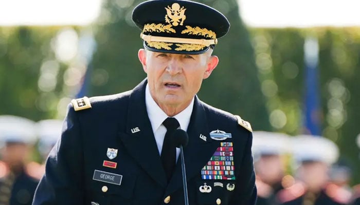 برطرف کیے جانے والے امریکا کی بری فوج کے سربراہ جنرل رینڈی جارج---فوٹو بشکریہ بین الاقوامی میڈیا