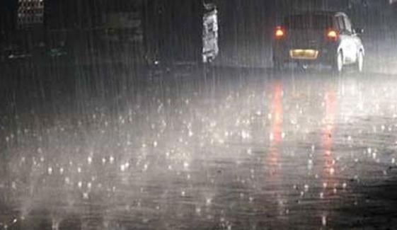 کراچی کے مختلف علاقوں میں گرج چمک کے ساتھ بارش