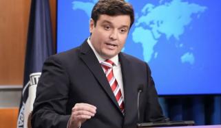 ایران سے سفارتکاری کے دروازے کھلے ہیں: جنگ طویل ہونے پر امریکا کا مؤقف