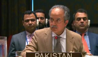 ایران پر حملوں کے بعد وسیع خطہ خطرناک موڑ پر کھڑا ہے: عاصم افتخار