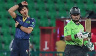 پی ایس ایل 11، لاہور کا ملتان کو 186 رنز کا ہدف