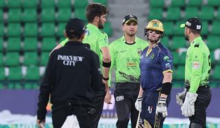 پی ایس ایل 11، لاہور قلندرز نے ملتان سلطانز کو 20 رنز سے مات دیدی