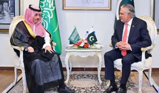 اسحاق ڈار کا سعودی ہم منصب سے ٹیلی فونک رابطہ