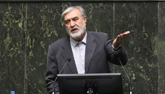 ایرانی پارلیمانی قومی سلامتی کمیشن کے سربراہ ابراہیم عزیزی—فائل فوٹو