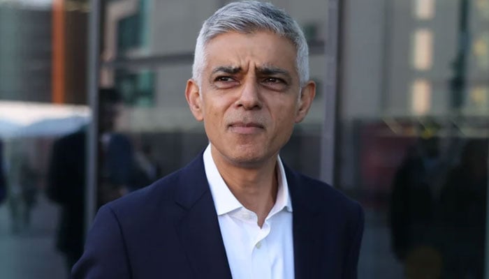 لندن کے میئر صادق خان— فائل فوٹو