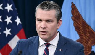 امریکی فوجی حضرت عیسیٰ کے لیے لڑ رہے ہیں، امریکی وزیر جنگ۔ پوپ لیو کا اختلاف