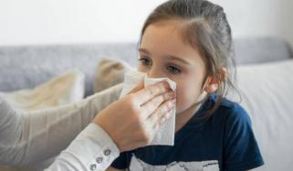 گرمیوں میں ناک سے خون آنا معمولی بات یا خطرے کی علامت ہے؟ 