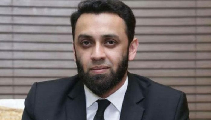 وفاقی وزیر اطلاعات عطاء تارڑ — فائل فوٹو