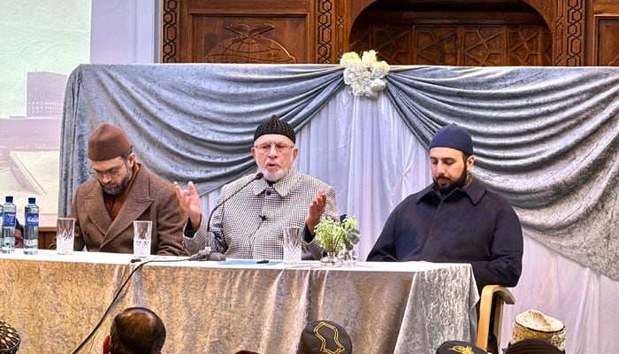 اللّٰہ پاک پاکستان کے عوام کو مہنگائی سمیت ہر پریشانی سے نجات دے: طاہر القادری