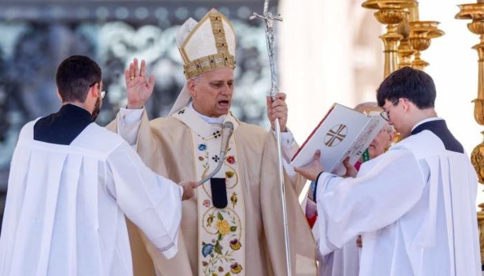 Pope Leo’s Easter message urges global leaders to choose peace over conflict