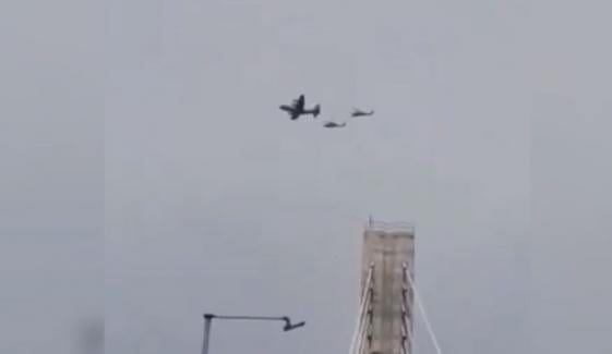 ریسکیو میں ناکامی پر امریکا کی اپنا پائلٹ ہلاک کرنے کے لیے بمباری