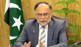 پیٹرولیم مصنوعات کی قیمتوں میں یہ اضافہ کسی حکومتی پالیسی کا نتیجہ نہیں: احسن اقبال