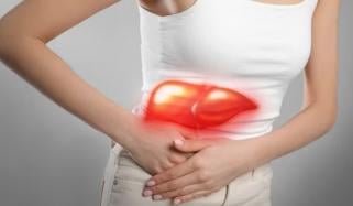 خواتین میں 45 سال کے بعد جگر میں چربی کیوں بڑھتی ہے؟
