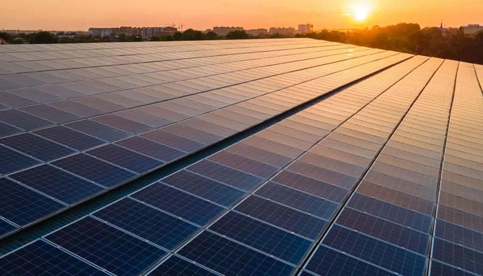 سولر شعبے میں مسابقت، سرمایہ کاری میں رکاوٹوں کی نشاندہی