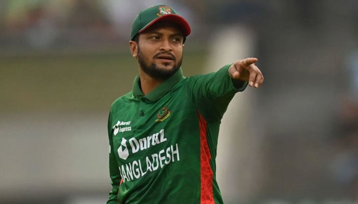 شکیب الحسن— فائل فوٹو