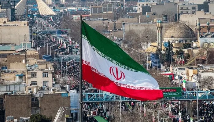 ایران نے امریکا سے سیز فائر مذاکرات روک دیے، امریکی اخبار