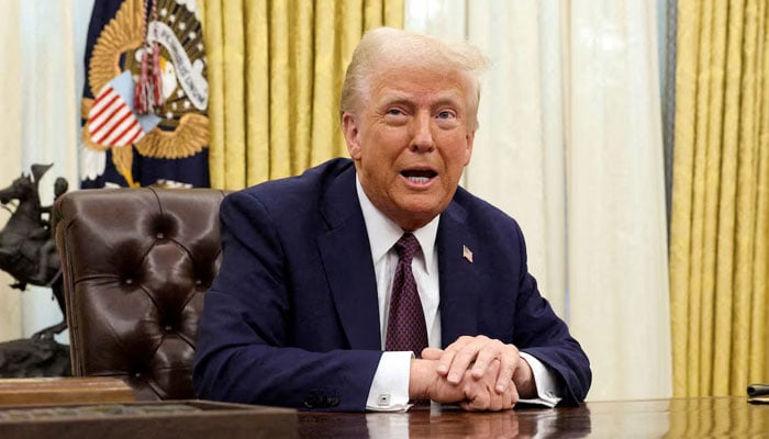 ایران پر ایسا حملہ ہوگا جو اس نے کبھی دیکھا بھی نہیں ہوگا، ٹرمپ - فوٹو: فائل