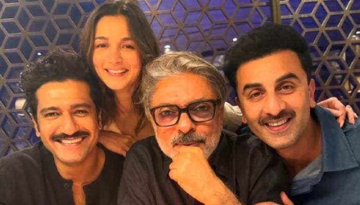 Sanjay Leela Bhansali takes strict security measures on ‘Love & War’ set