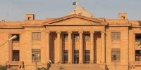 سندھ ہائیکورٹ کا وال چاکنگ، پوسٹرز اور بینرز قانون کے مطابق ہٹانے کا حکم 