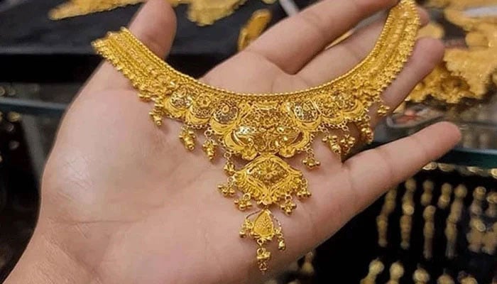 سونے کی قیمتوں کو ریورس گیئر لگ گیا، بڑی کمی