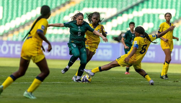 فیفا سیریز: پاکستان ویمنز کی ترکس اینڈ کیکوس آئی لینڈز کیخلاف 0-8 سے تاریخی کامیابی