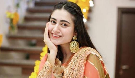 حنا آفریدی نے لائٹ میک اپ کرنے کی وجہ بتا دی
